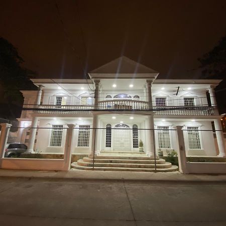Appartamento White House Guayaquil Esterno foto