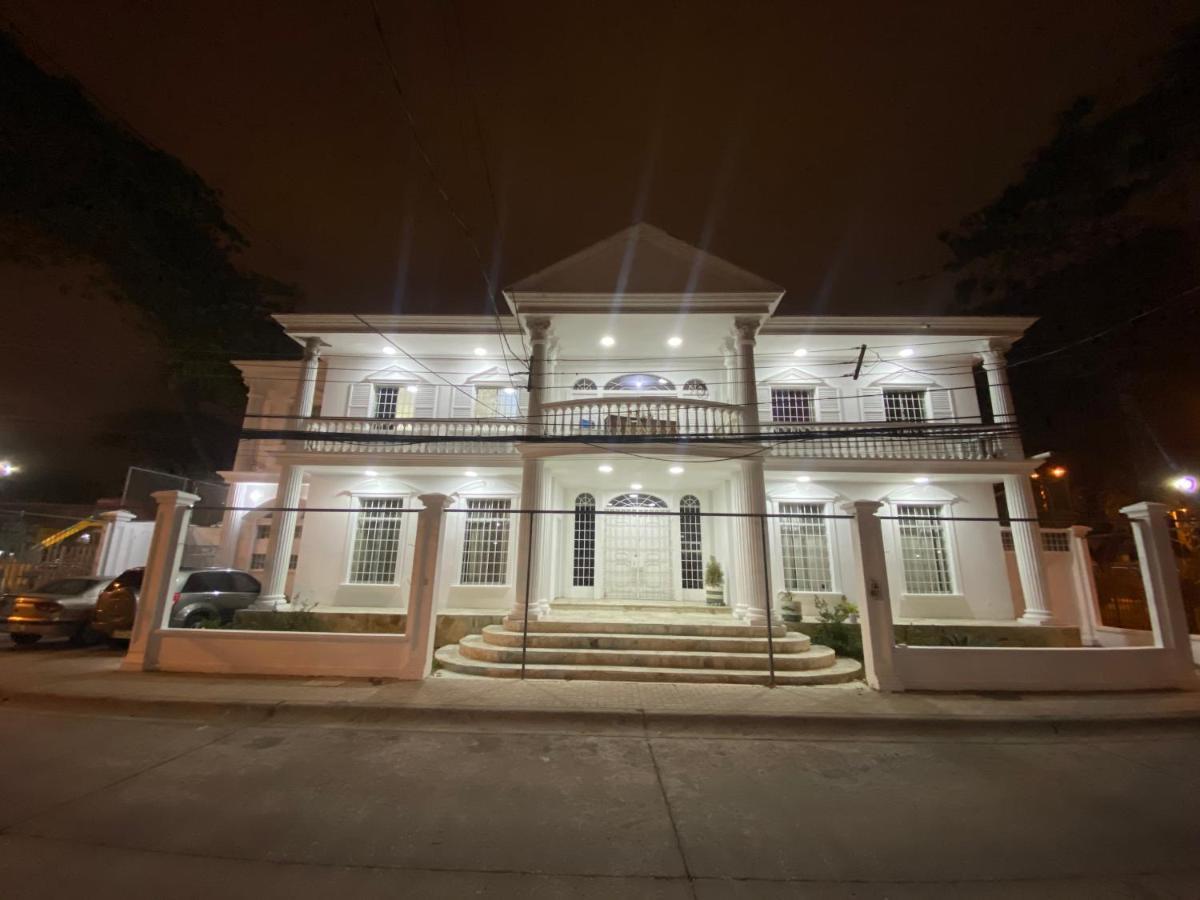 Appartamento White House Guayaquil Esterno foto